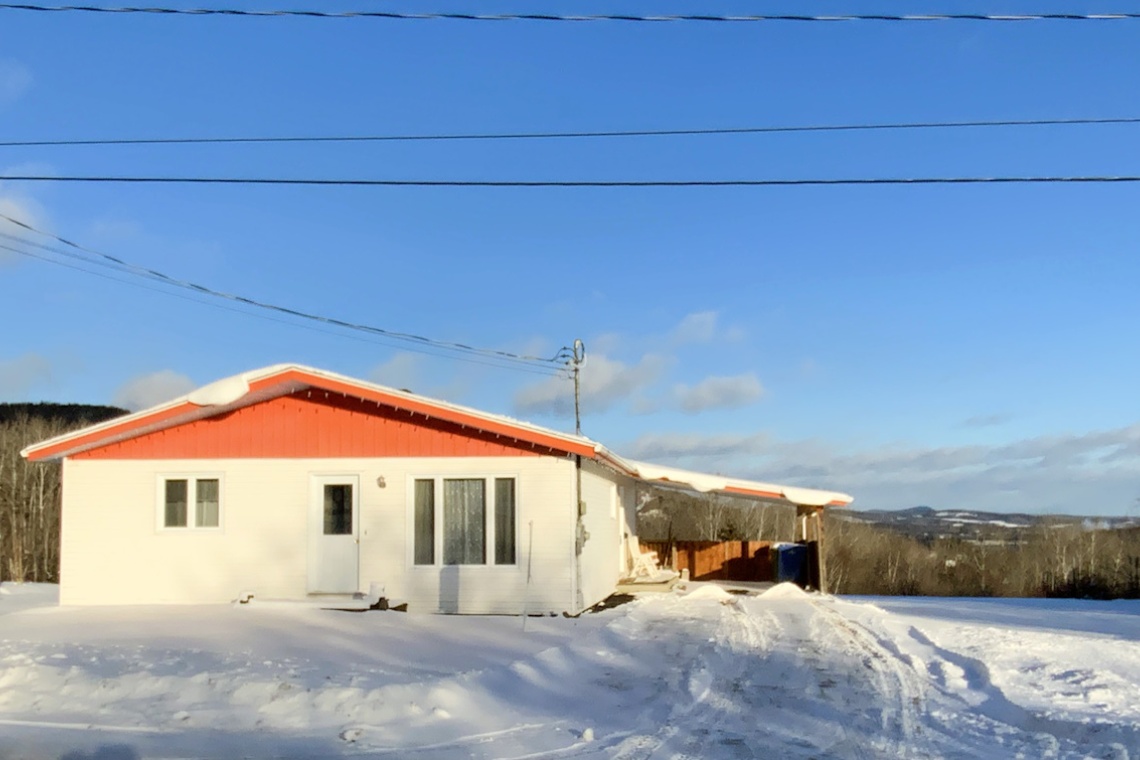 Edmundston, (N.-B.) E3V 3W2, ,Résidentiel,À vendre,1406