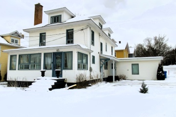 Edmundston, (N.-B.) E3V 2B6, ,Résidentiel,À vendre,1418